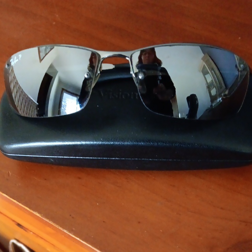 Ray-Ban Silver Aviator Sunglasses